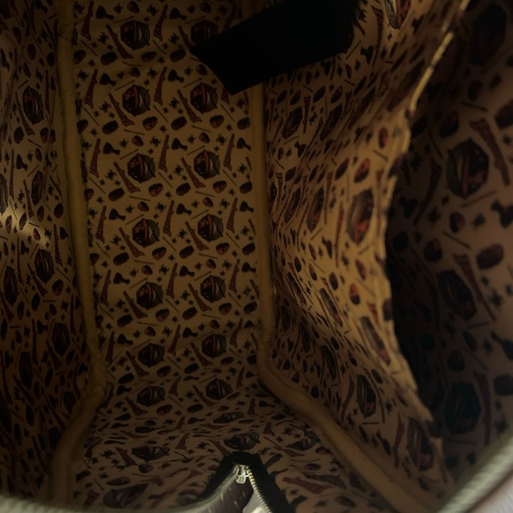 NWT Indiana Jones Loungefly and coin pouch - Picture 9 of 12